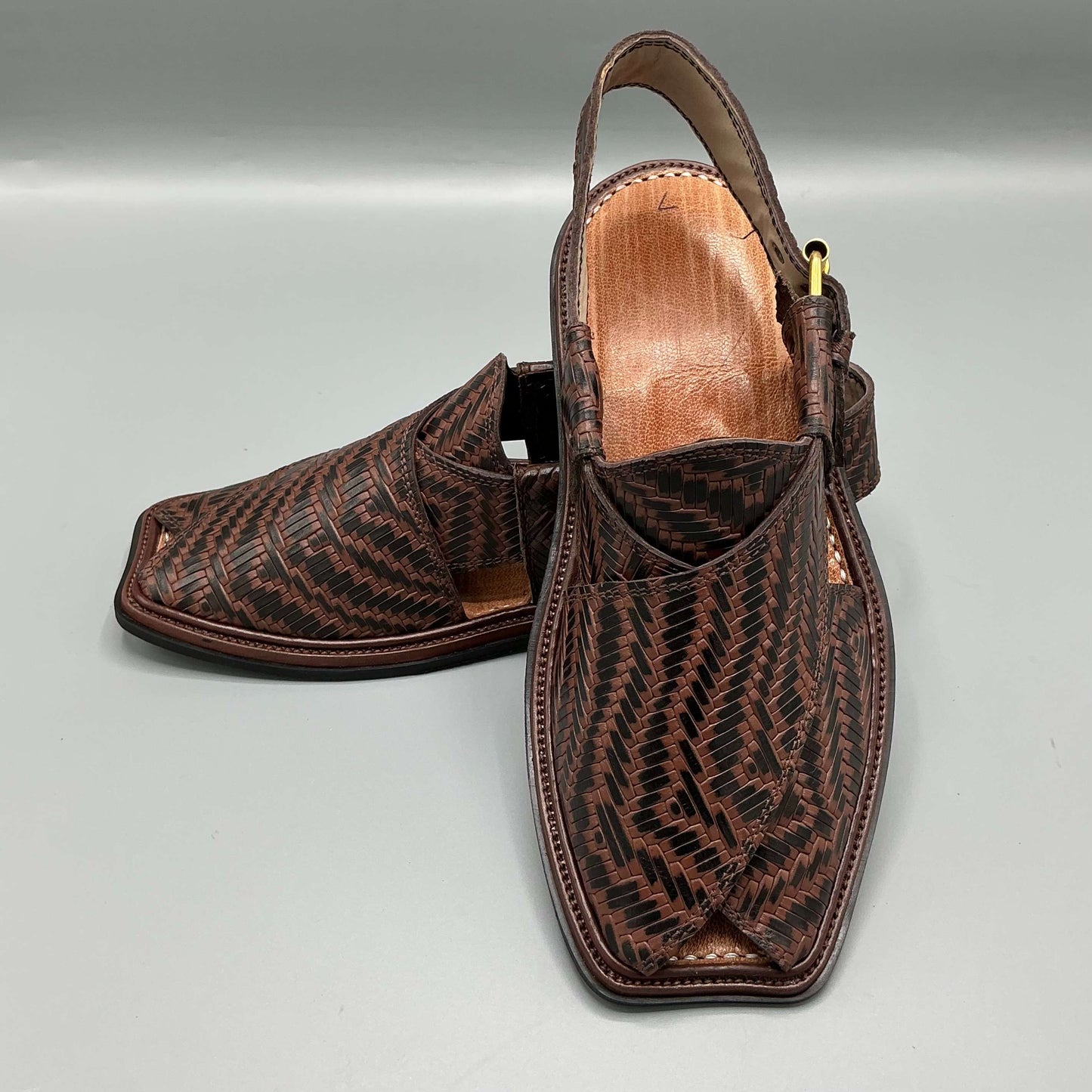 Shatranji Peshawari Chappals – Heritage Woven with Style