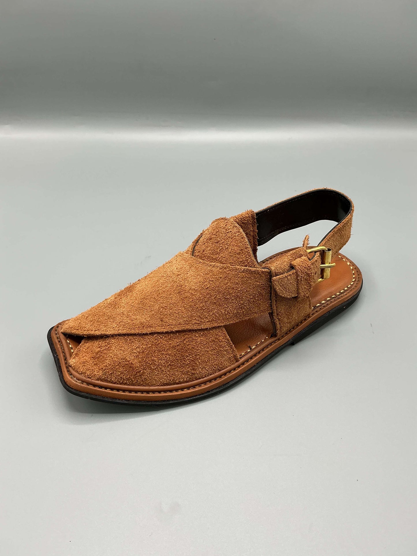 Light Brown Peshawari Chappals – Classic Elegance in Pure Leather