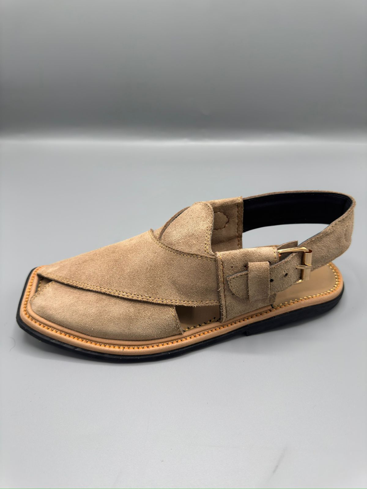 Genuine Saabr – Cream Handmade Peshawari Chappal | Elegant Heritage Series